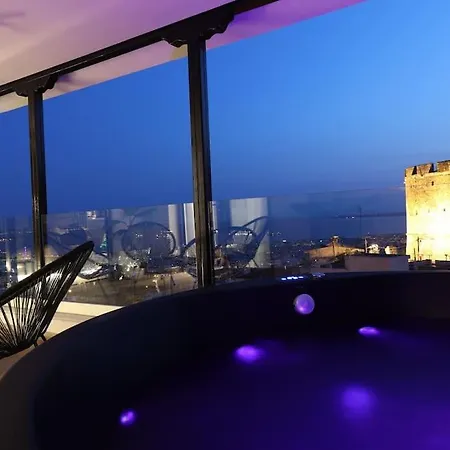 Skyline Suite&Spa Thessaloniki Exterior photo
