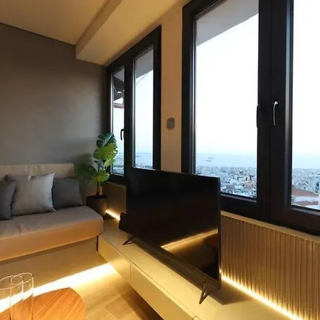 Skyline Suite&Spa Thessaloniki Exterior photo